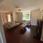 Spacious 5 Bed With Free Parking Killarney