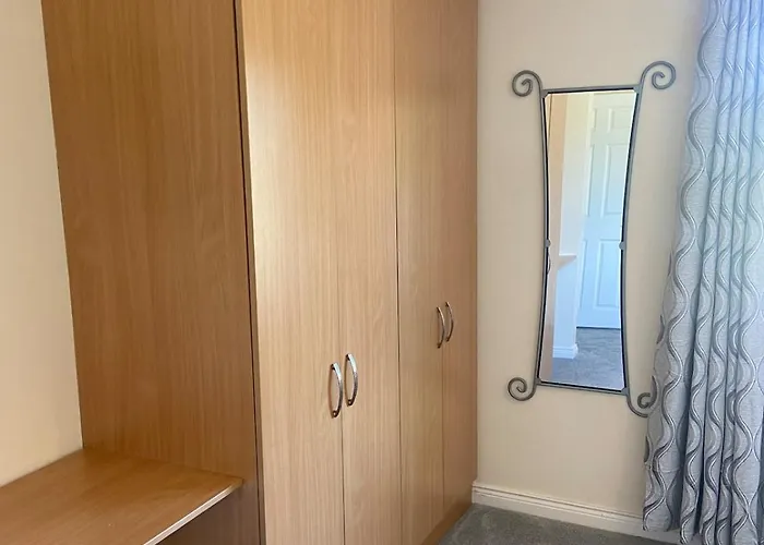 Casa vacanze Spacious 5 Bed With Free Parking